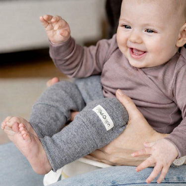 Baby abhalten und windelfrei