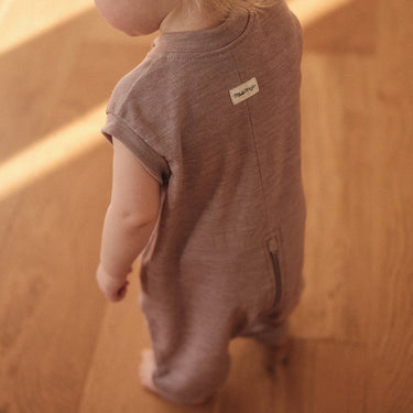 Warum Wolle im Sommer für Babys ideal ist
